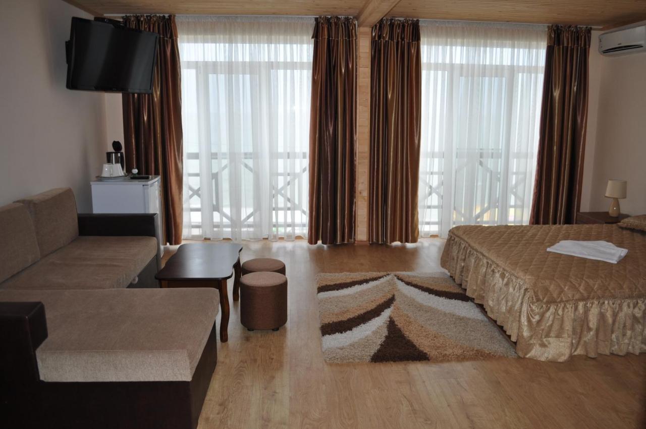 Hotel Веселий Кут Salisnyj Port Exterior foto
