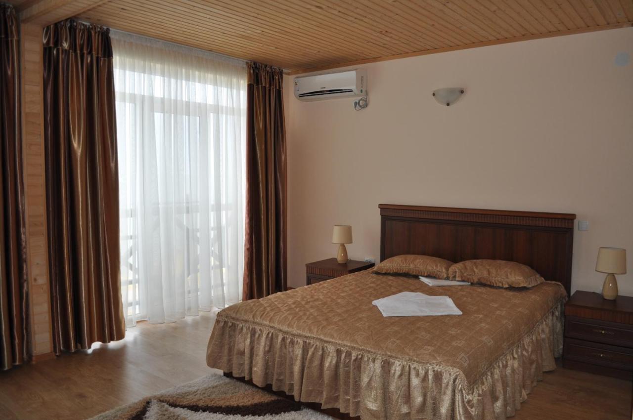 Hotel Веселий Кут Salisnyj Port Exterior foto