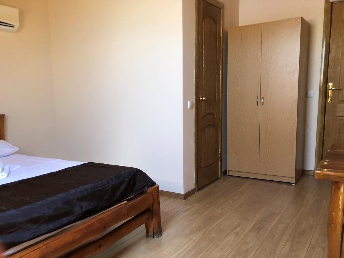 Hotel Веселий Кут Salisnyj Port Exterior foto